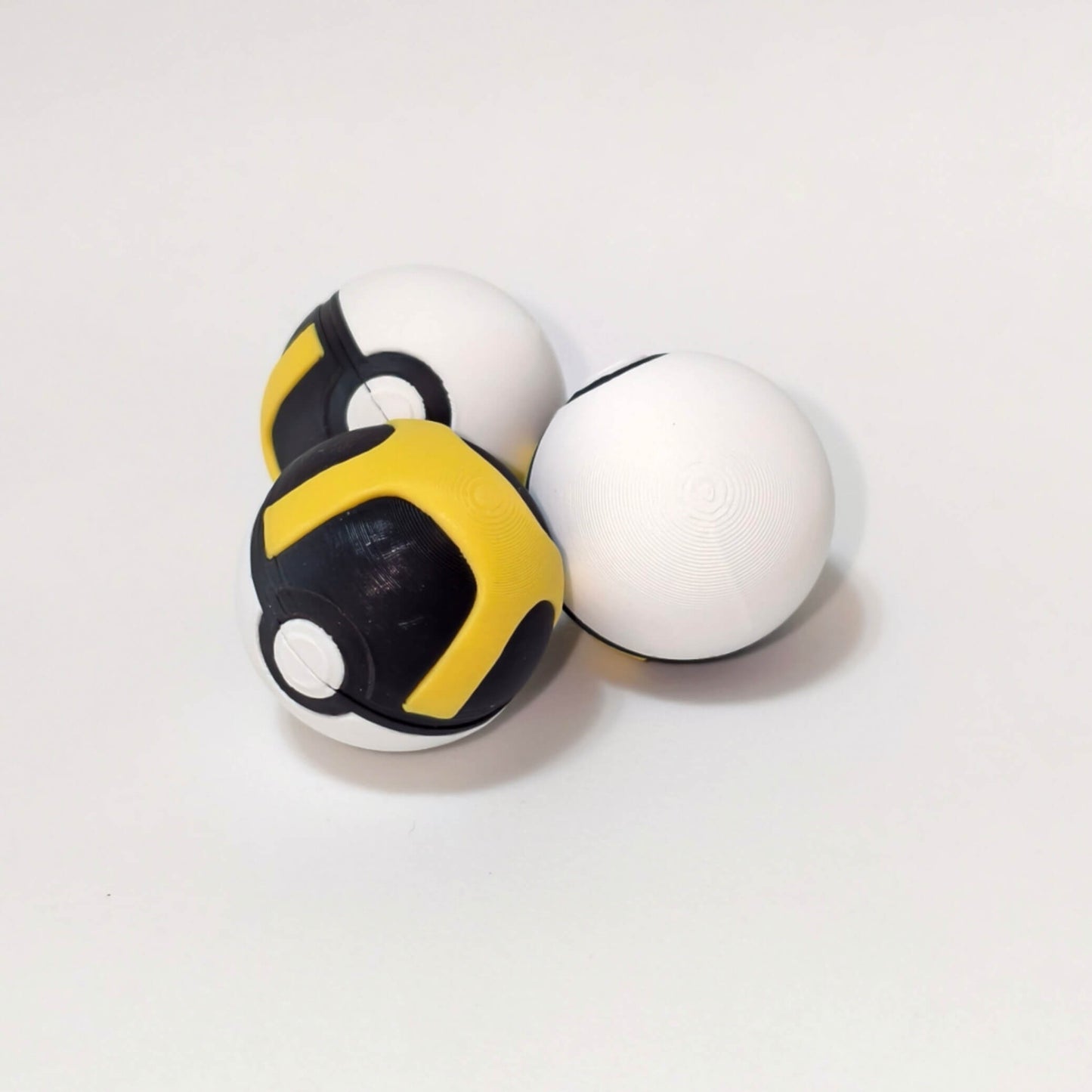 Pokeball Magnet Fidget Toy Set