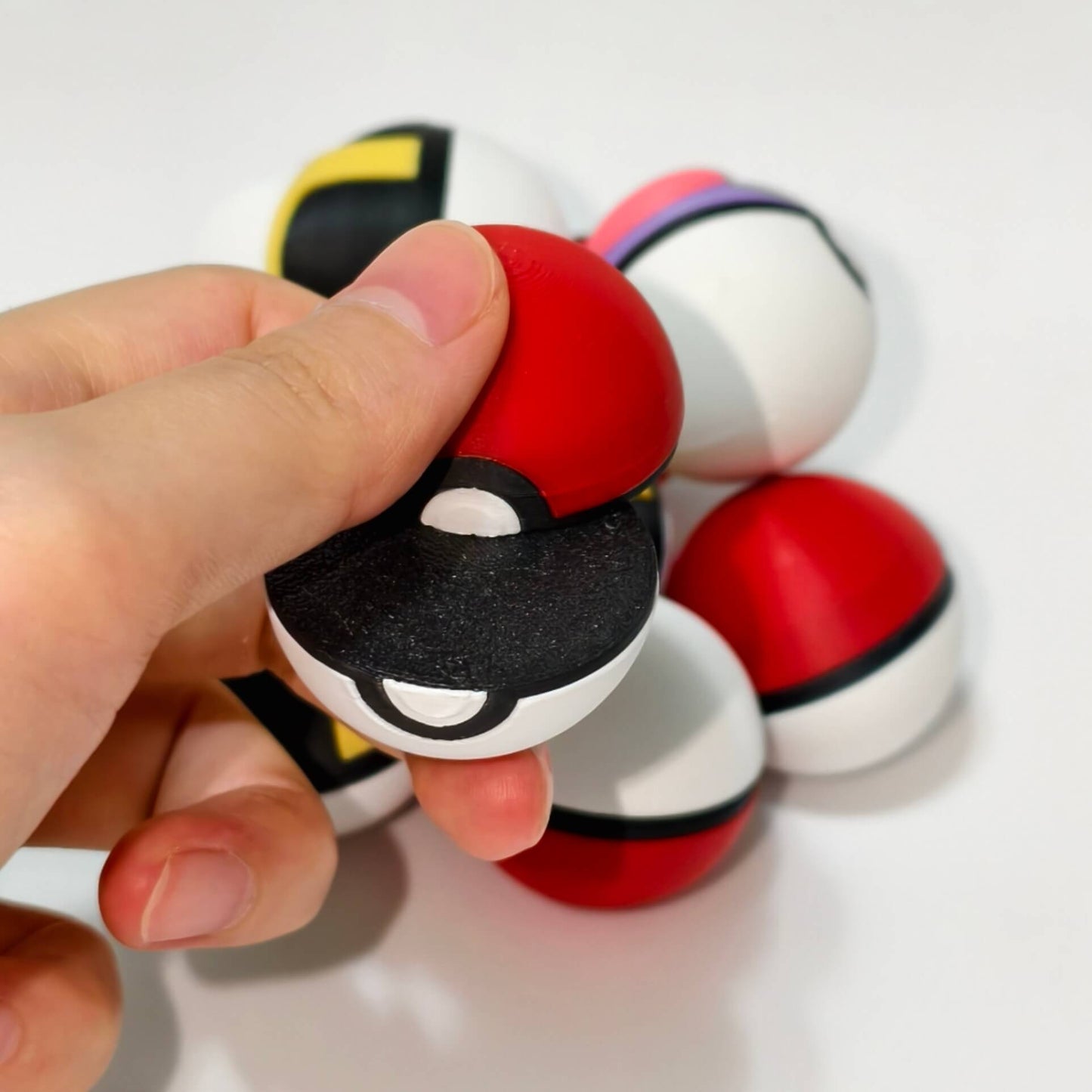 Pokeball Magnet Fidget Toy Set