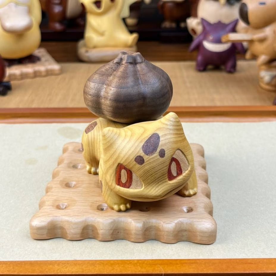 Wooden Bulbasaur Figurine - itswaii