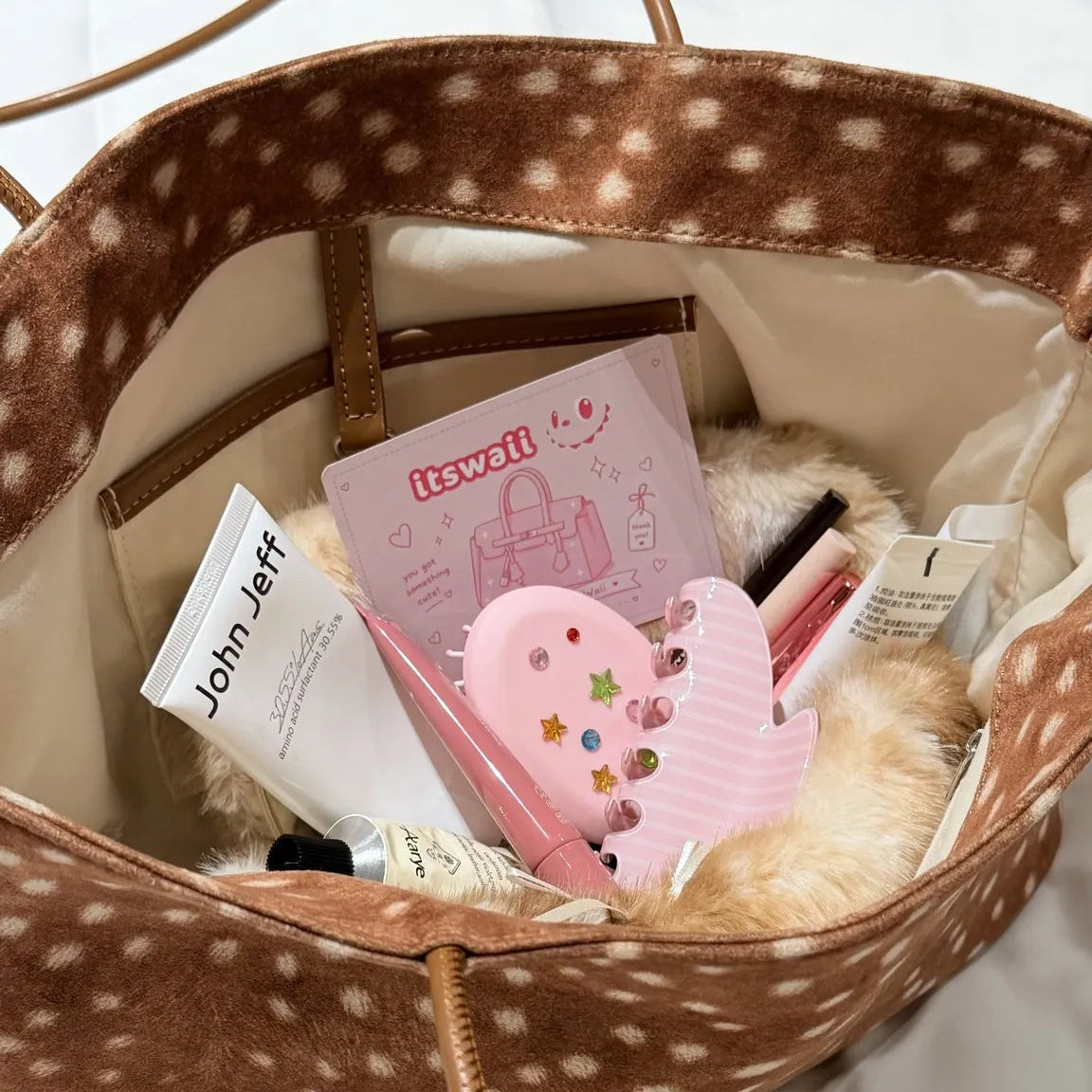 Bambi in Love Tote